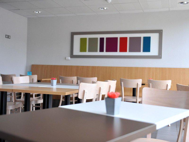 D1022888BF58504DAC1489BDB823C353