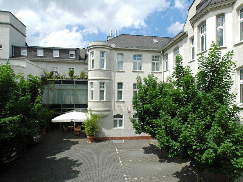 609CBF2A167E6A924C21CE4509E5C2AB