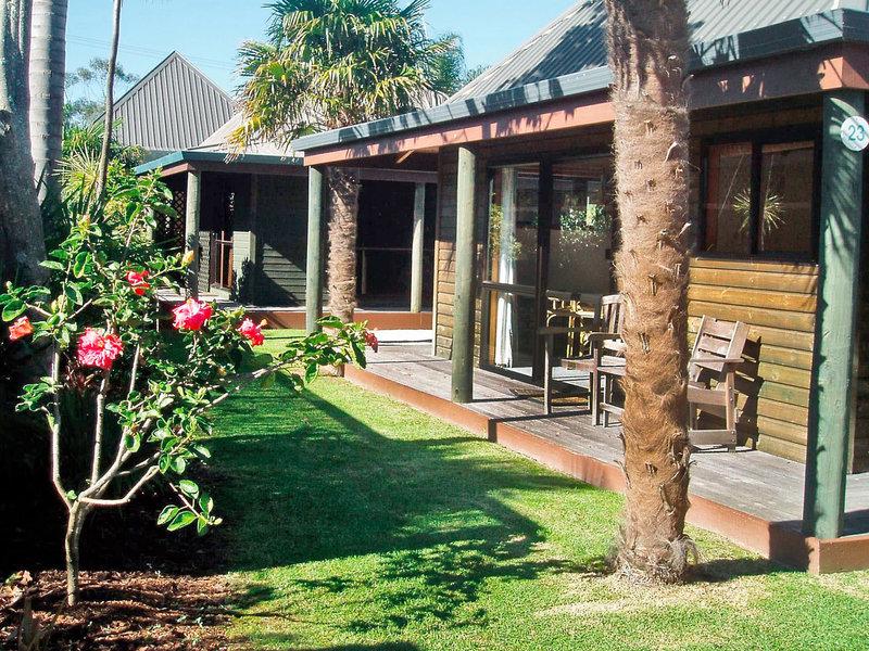 DF52BE733390438AD997DF3CDB90528C