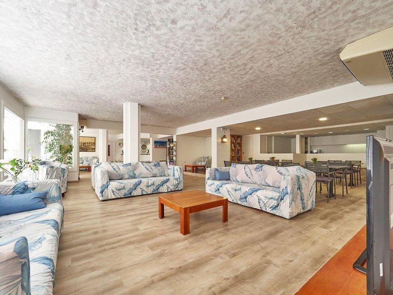 3727719A7AF41607CBF0EADFA4FAE42C