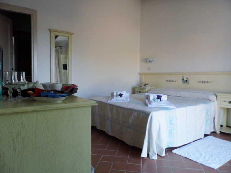 EFB3667A58B9562F592178CF5D942886