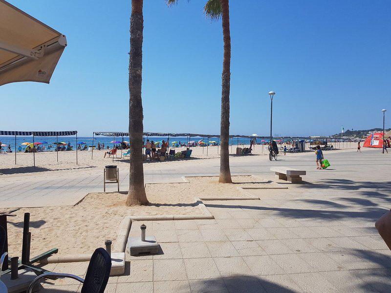 7C2435A13AC90C91EFE02A5EFEA95522