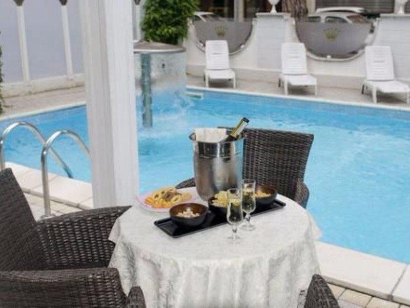 C7809734C9FEEDE1348F38C28A5AF5CD