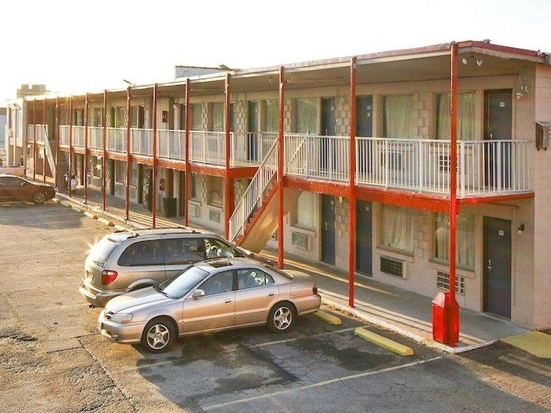 58915D30E413AA916F9C66553C5D1E05