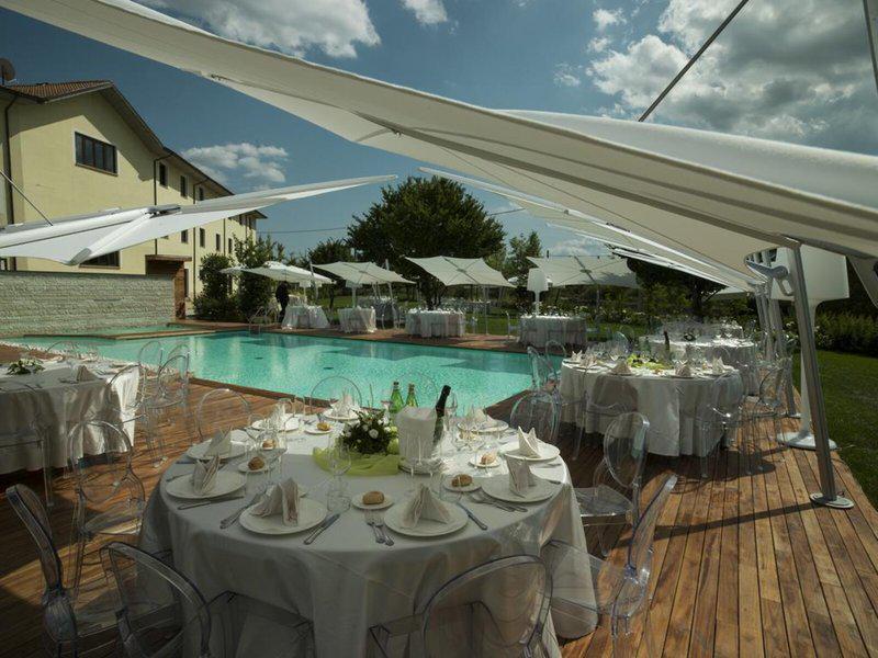 9D2C53DFF65854BFC68031E3E93BCF46