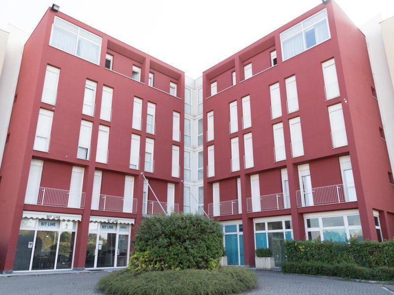 2FBEB33EFC1F3AAF8B9D670E681BA8F2