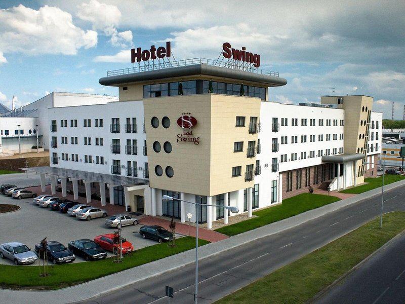 E342D45BA5A778FBB249D904B0BDF640