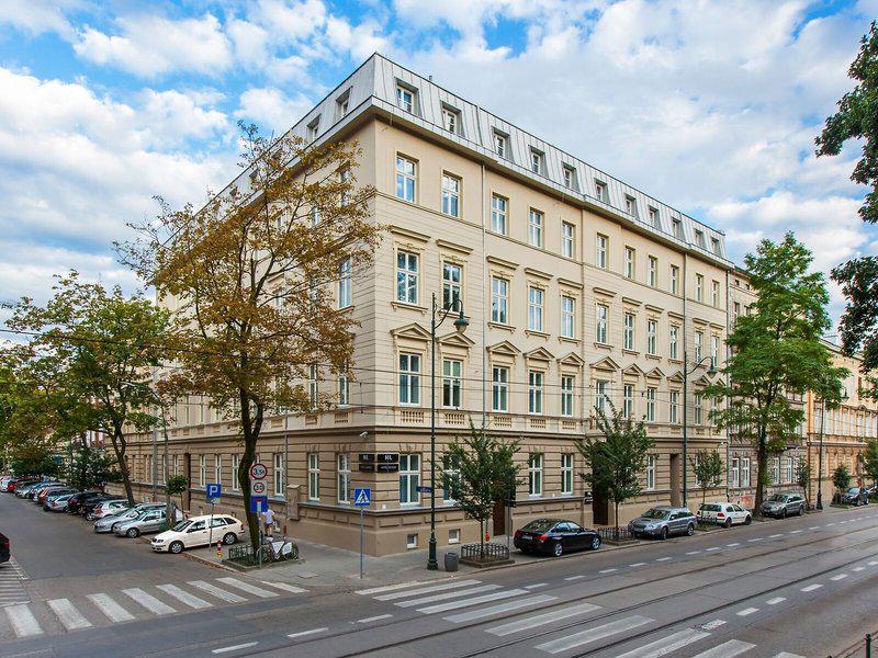 24F0E2B22AA4FE600D9FD664A19ECAE0