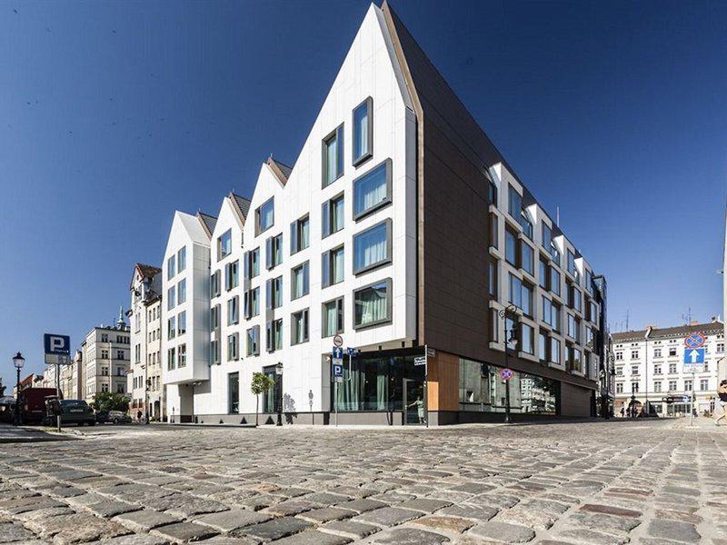 B52BCCFDA213240337B9D1418FE1D2E9