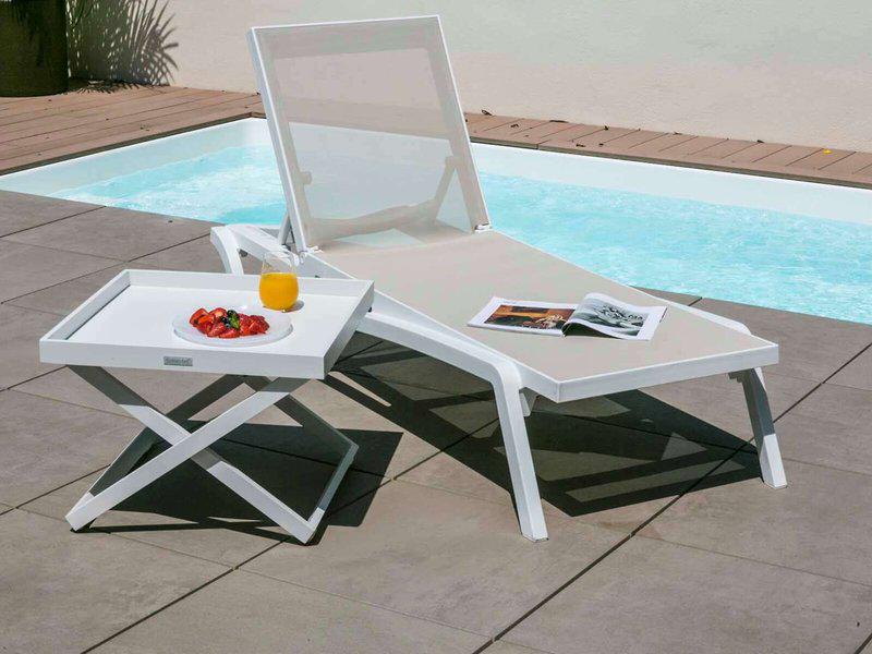 A8E56D7E351646C25FE9F59D36AADEEA