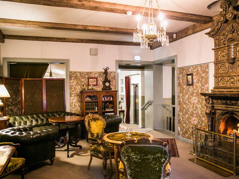 0A456F38A64A5E91D8442EE496437A2D