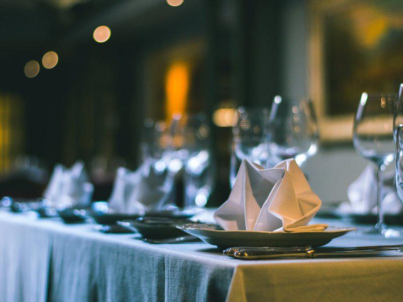 F8B97EE0ED724EA4F1A1A27384F756DB