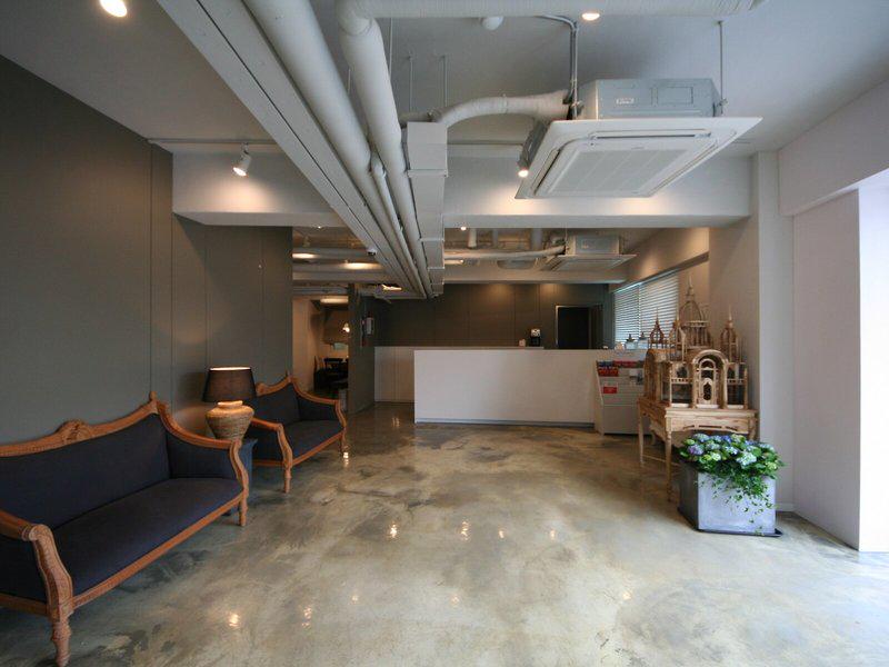 AFD1E44AB648AD3E68F56E1C19C2CD1D