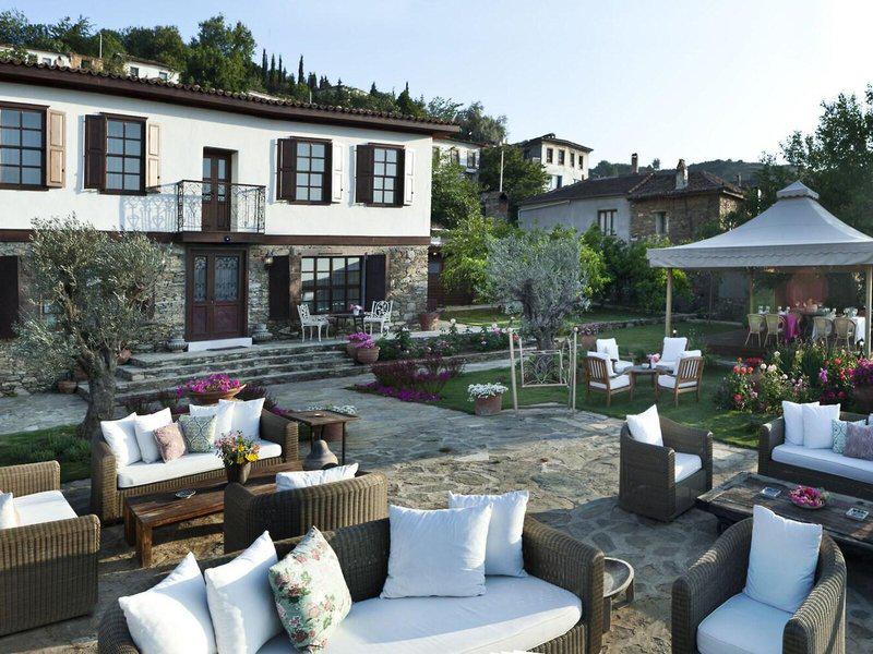 20930F242F47FEC28F5ECC7590F04620