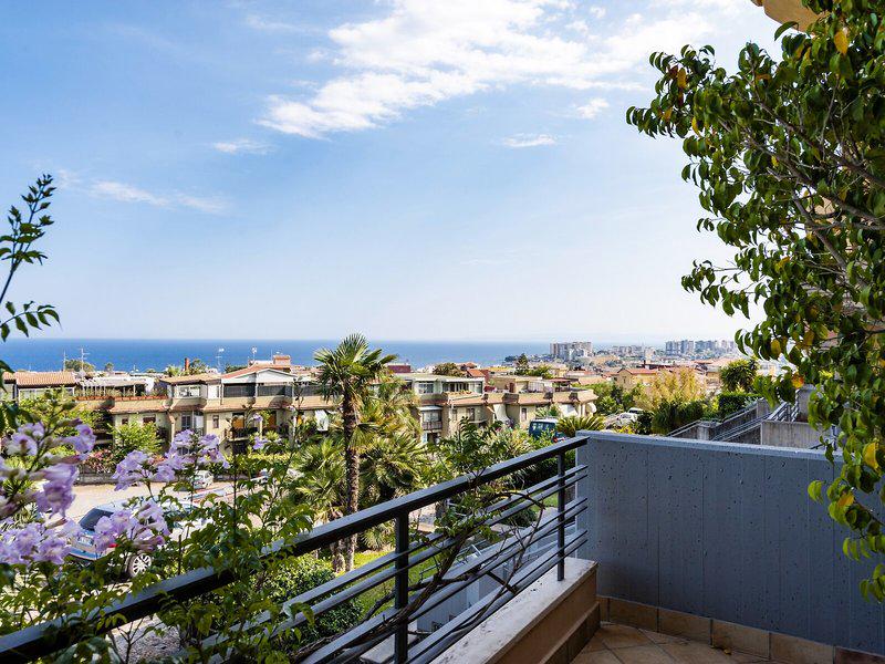 E8FA2E7CEA08B401E5BAE1414E991BFE