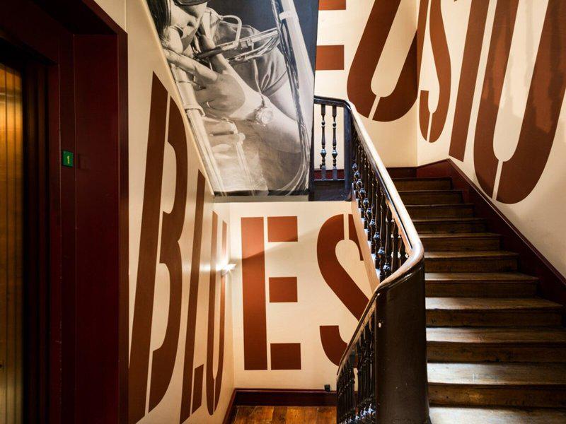 9D22677A22301F40DBD370184B363173