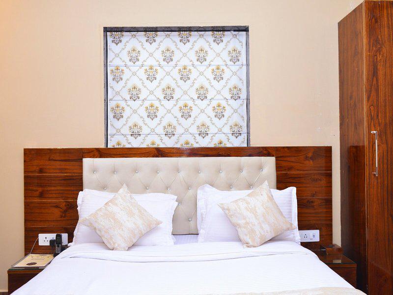 15B376317CE2EC7AADDA1A2DC3EF0F72