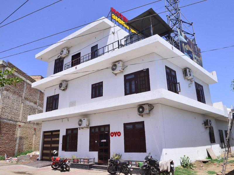 76A0272D44667CD7B4E8B44658353C8E