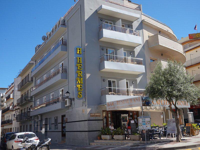 251D14AAE2AAC1EA8A55C03838EA9048