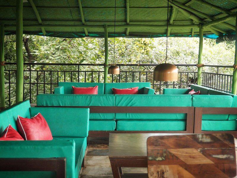 BD381CBE2F58DCC33F8CFA94C57162FF