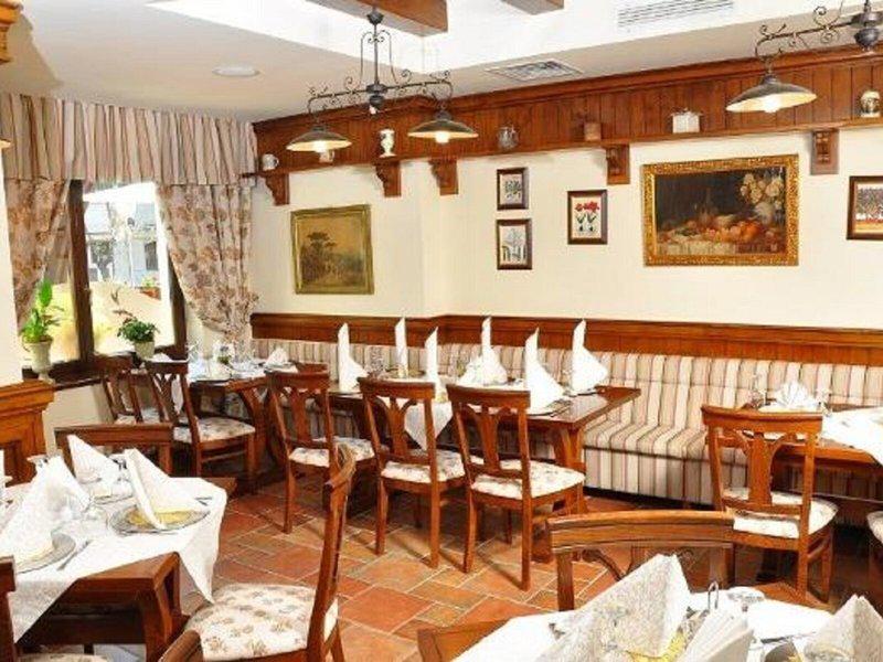 E1F0E3686F9099561E7AB850E0B0915F