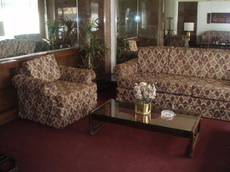 F64FFA646ECDE81C0F3DE455847AA13D