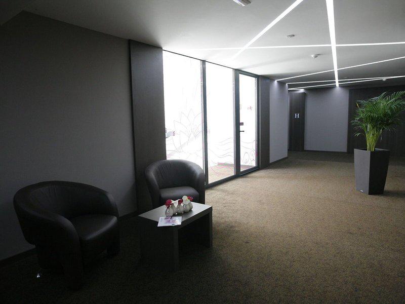 78379AA946FB72F754065FD9FD88CBF6