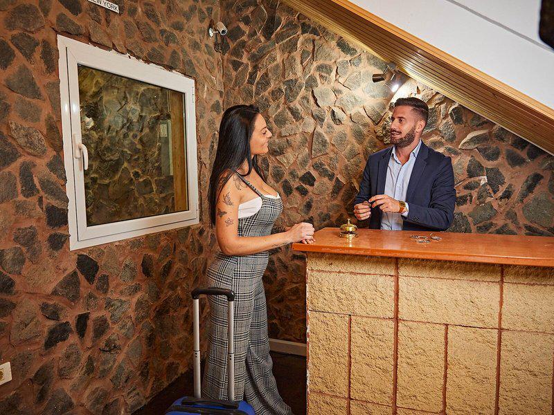 2FE4FF7BD16F8B50204D76FE3BAF1C4D