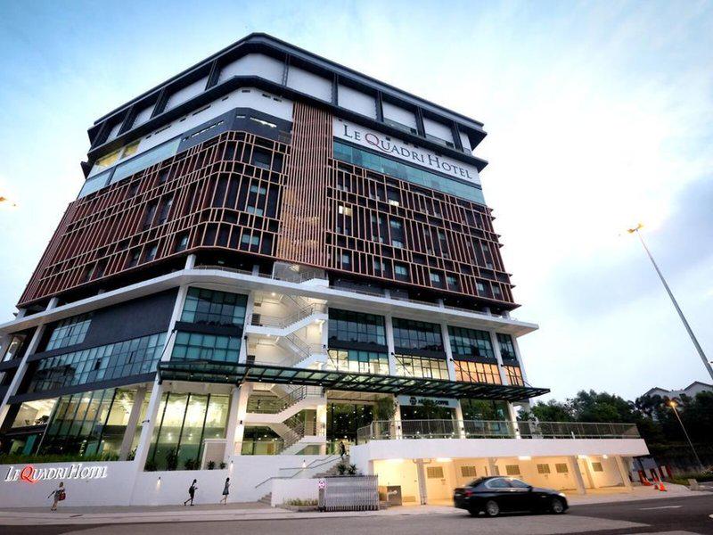 E3C48D4F75AD6C6FD65D3DCB1E884766