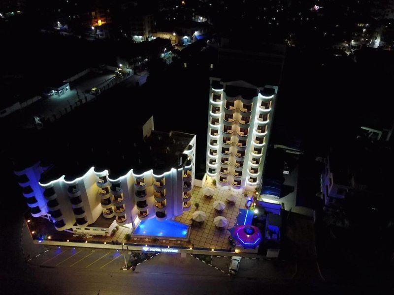 CEB5D7A31404E4DBE10EF3EA2E947CEE