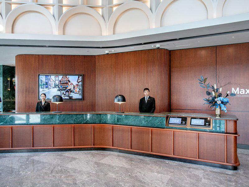 94FF15A8F1F1EA52E1848762736A37DA