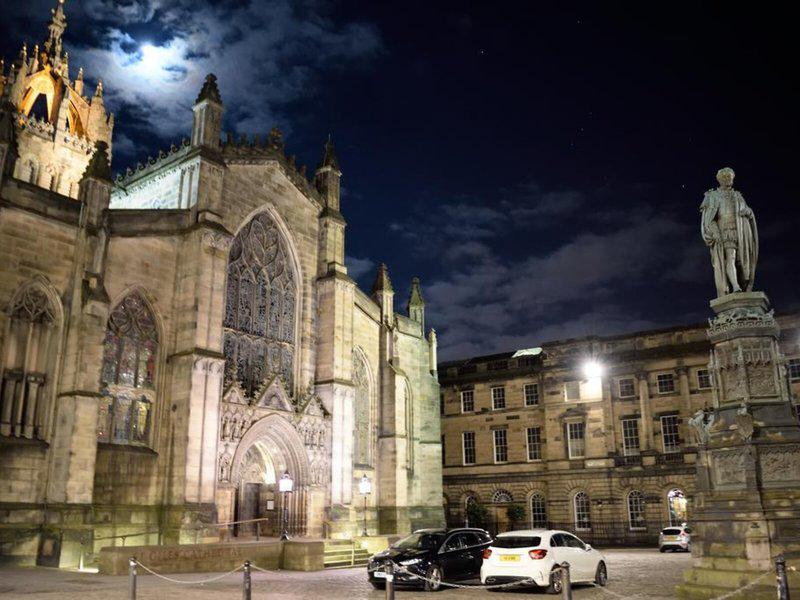 33D11EF020D7FA65E2326FDA8BC31059