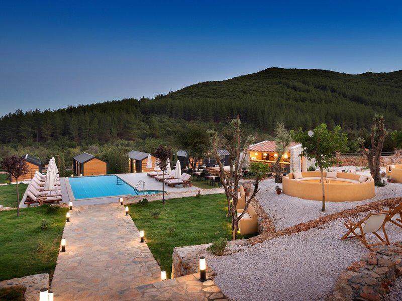 B650FD1B8E194BC9255B540EB200C688