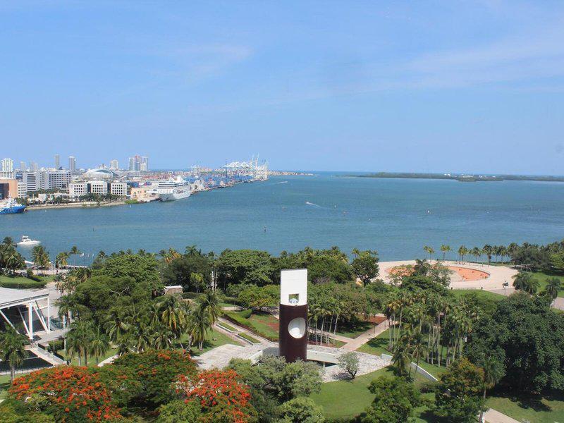 217B0570BCD772EEB8DE38EE8103AE3D