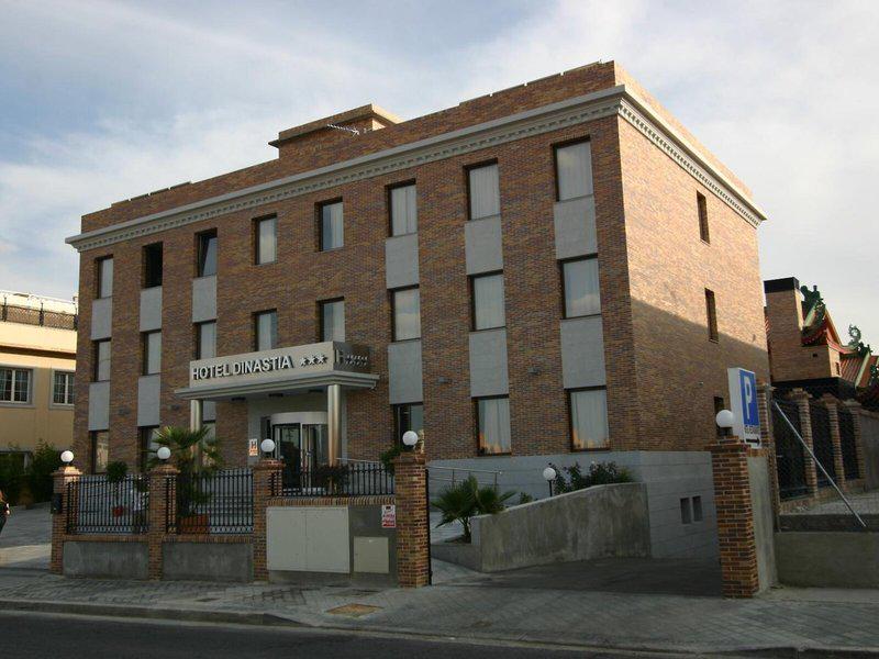 5DF63AF73FE4A9D6BBEA6F39A39D2597