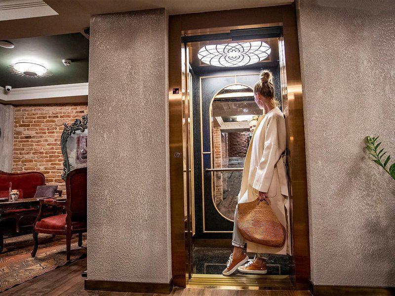 0B64F032E59405E5BEFC0E893784D51A