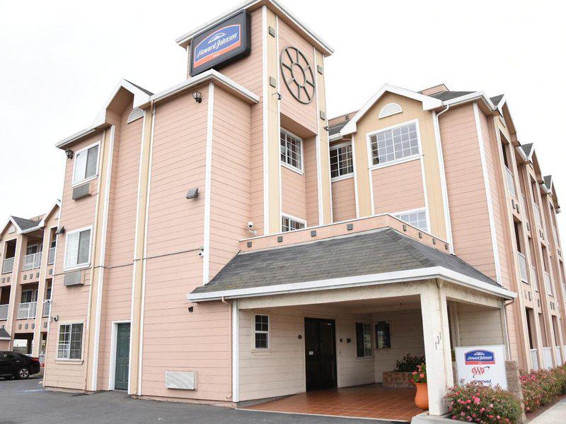 0DE32FD0D5D28144FFAE281AB15E61E7