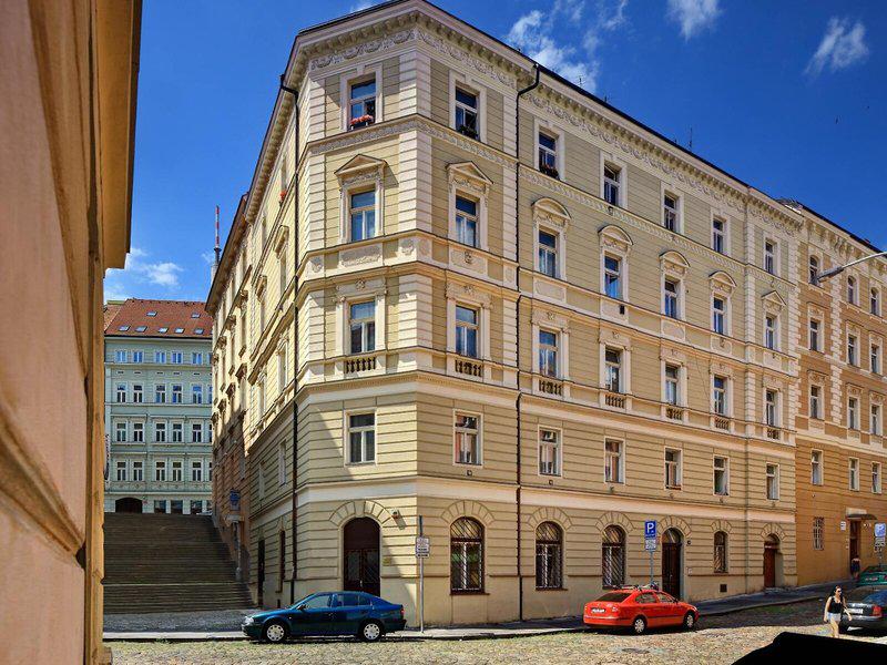 31CB1E6690E2E43291AD478BF9FF260E