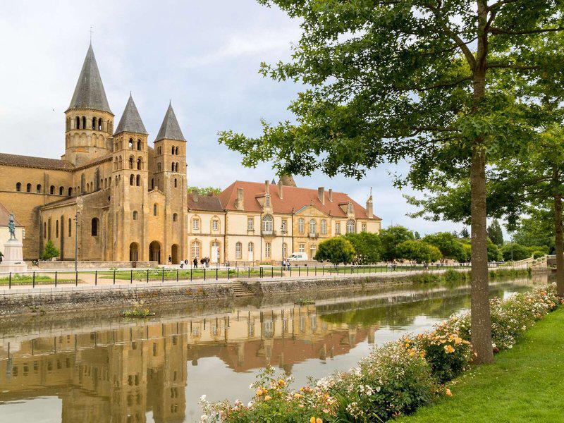 648CAD41EF677444C9C1AFE2DB83A890