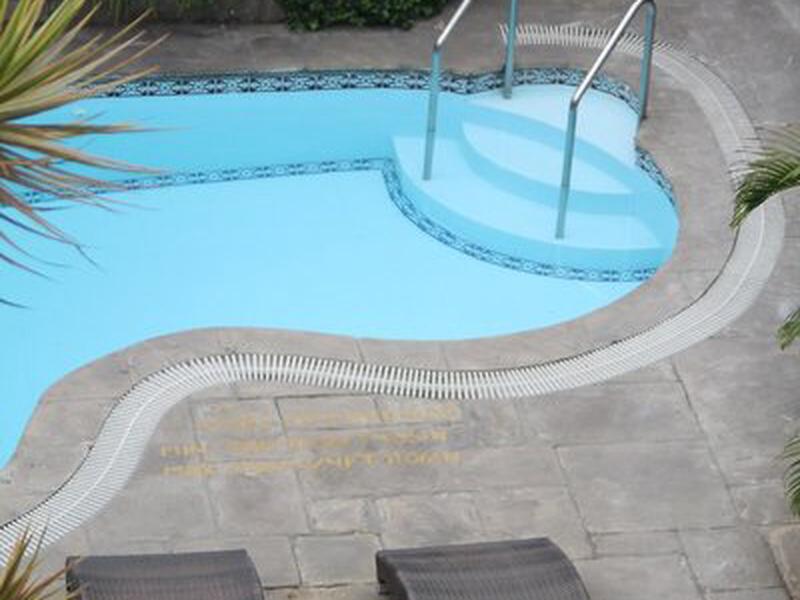 4C973D7EE0F85C303594C3E1D6D827C3