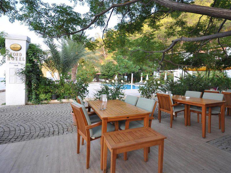 EF6FC06F254861A23238AE7E5FAF2EDE