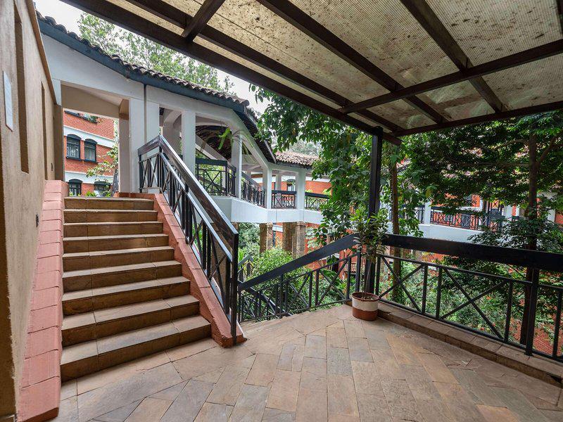 E91033EDC93D9EBD91507595C0C102C6