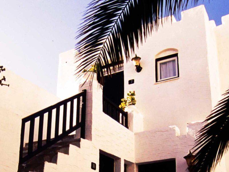 9E5995038D830D7AC651A57E63ADEB2D