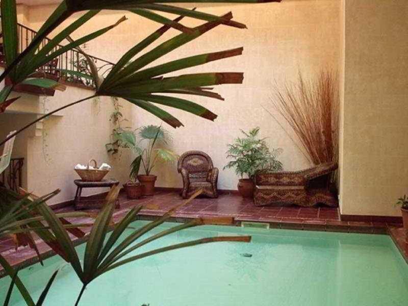 43D5FED55AD97E392DDD333E718437F5