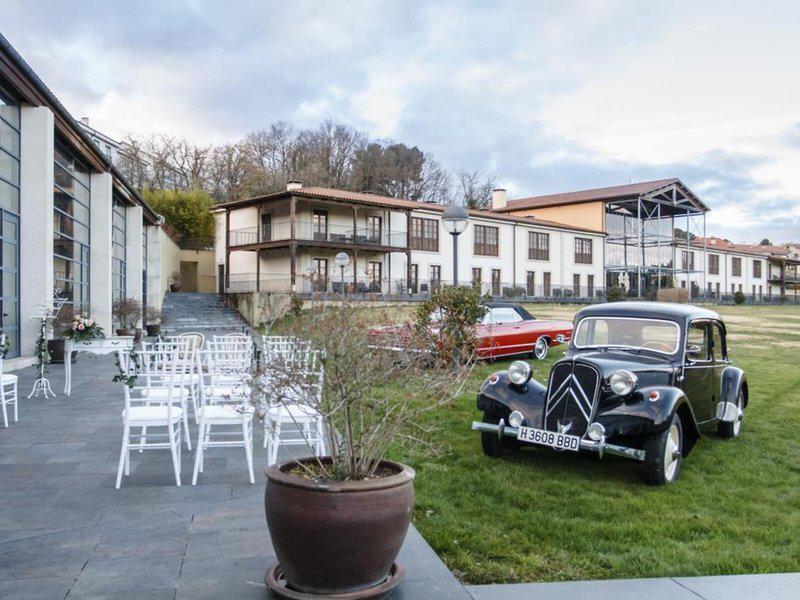 B1E8293CCFE7BA33D5582CEC7A9EA3DE