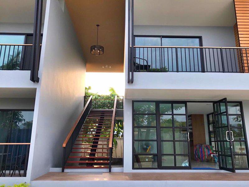 100970BF23C8041F561E24BFCA430D11