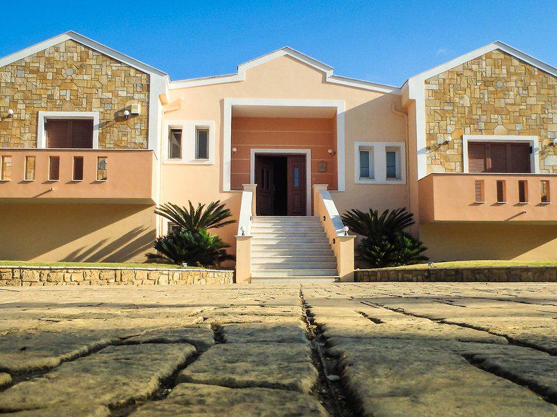 B702AA636FC0229EB76BF446B92BA8D0