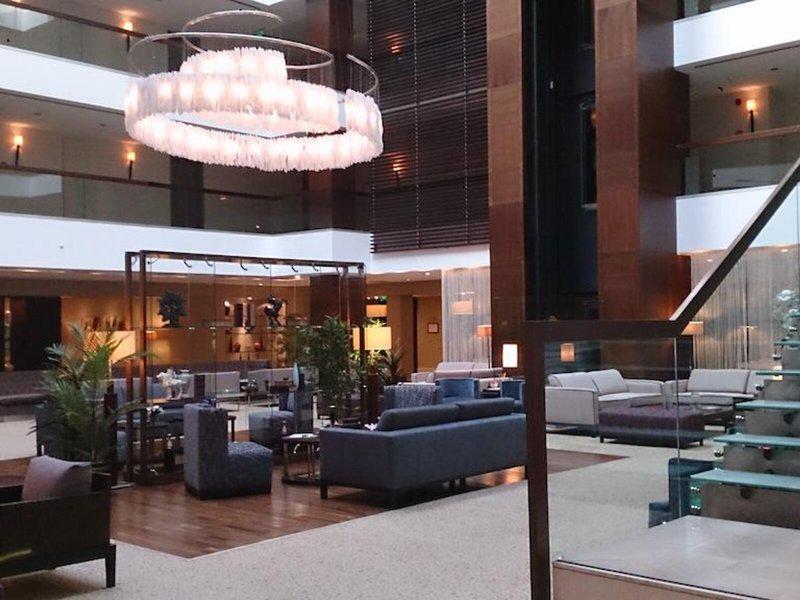 A10147E040C4FF37D45661EA659F5C8B