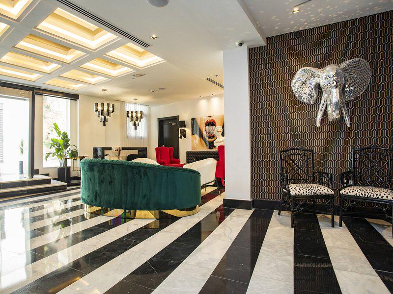 EEEF8039AD9B4A4B4A0E04504D8DAF96