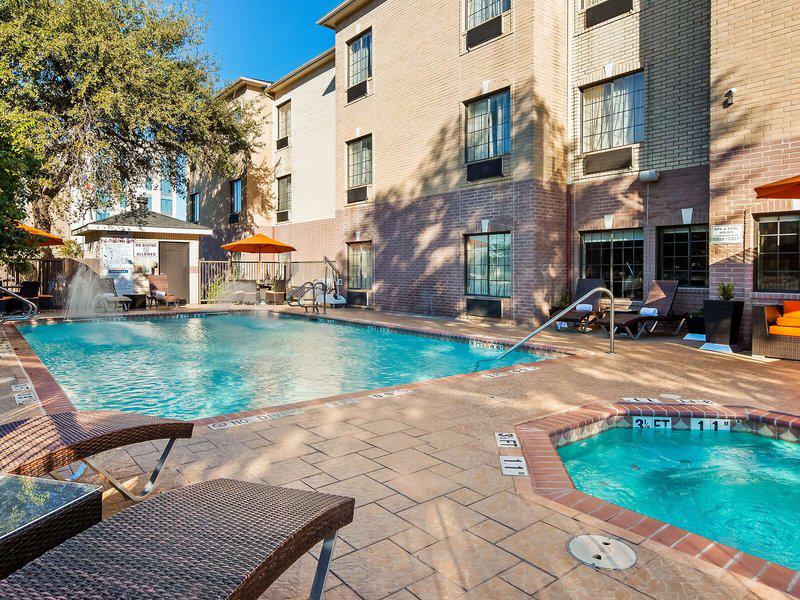 25851F568F87CCEB388B8D7314E0C391